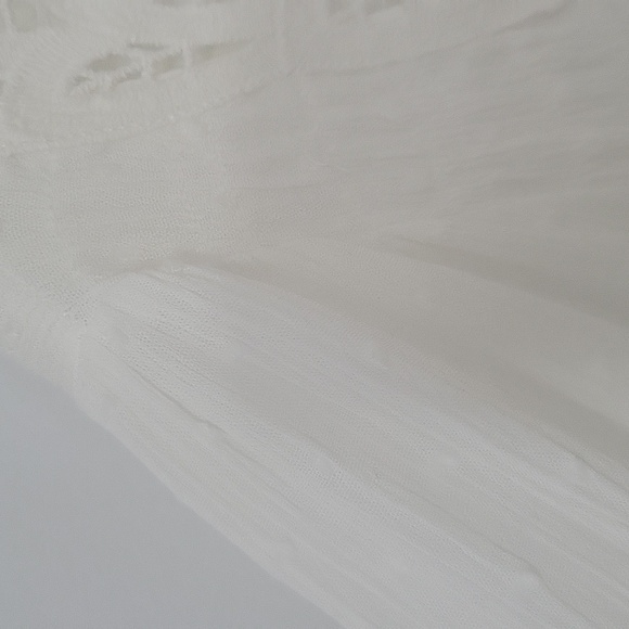 Torrid Babydoll Clip Dot Gauze with Crochet Hem Flare Half Sleeve Top, Size 1X - Picture 7 of 12